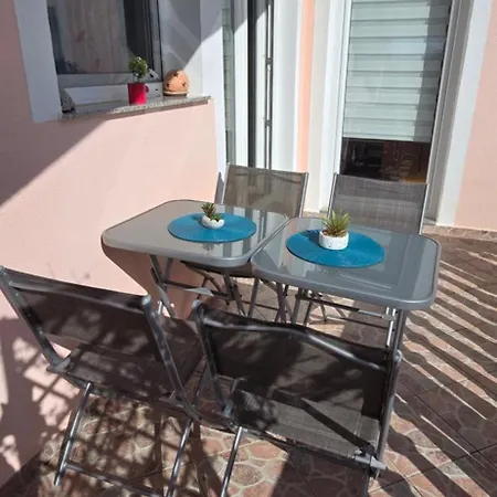 Apartament Valentina - Tonka *